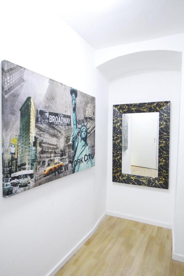 Comfort Triple Room Th Viena Exterior foto